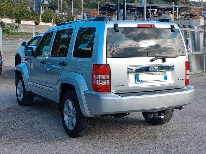 Jeep Cherokee 2.8 CRD DPF Limited