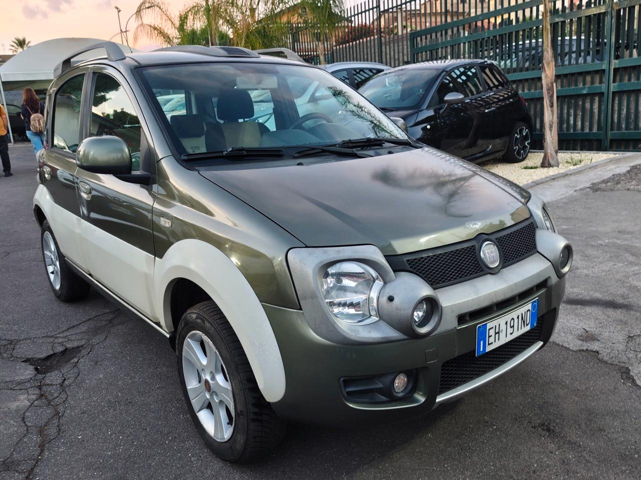 Fiat Panda 1.3 MJT 16V DPF 4x4 Cross