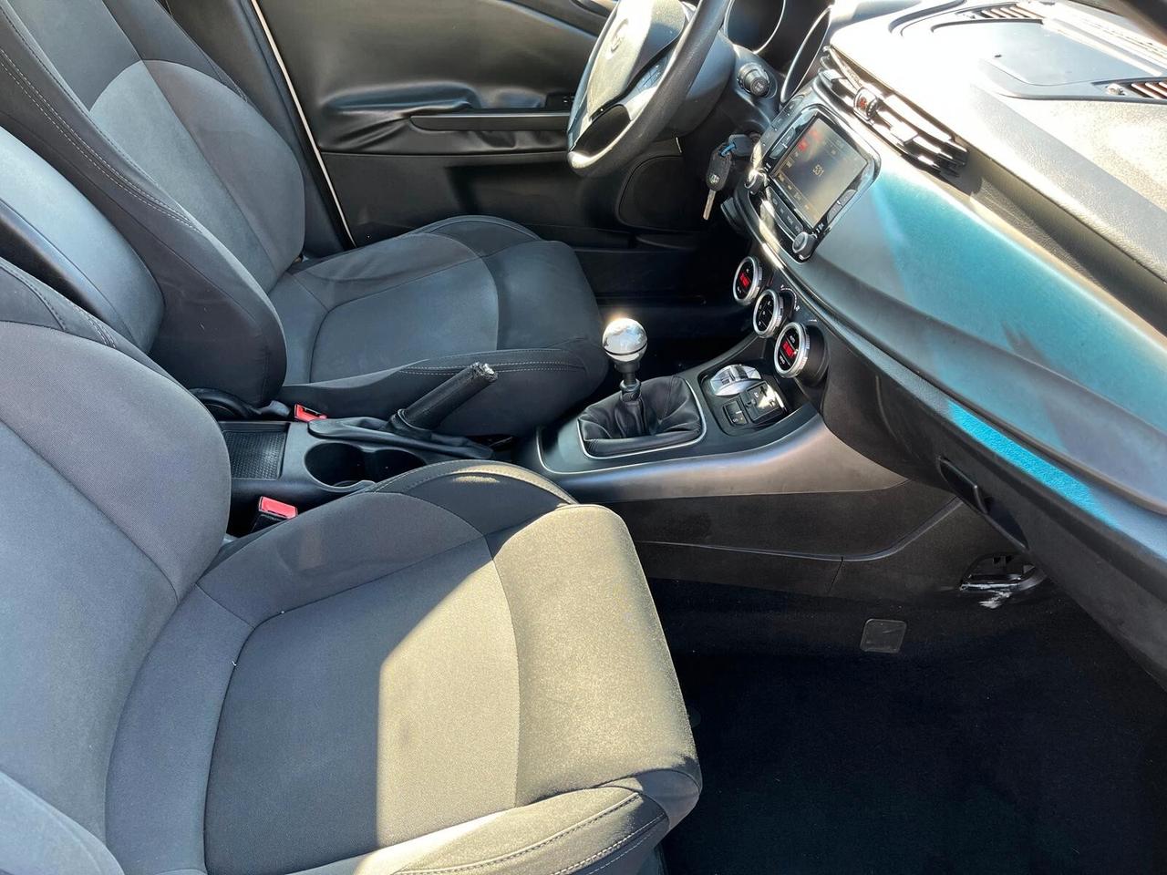 Alfa Romeo Giulietta 1.6 JTDm-2 105 CV