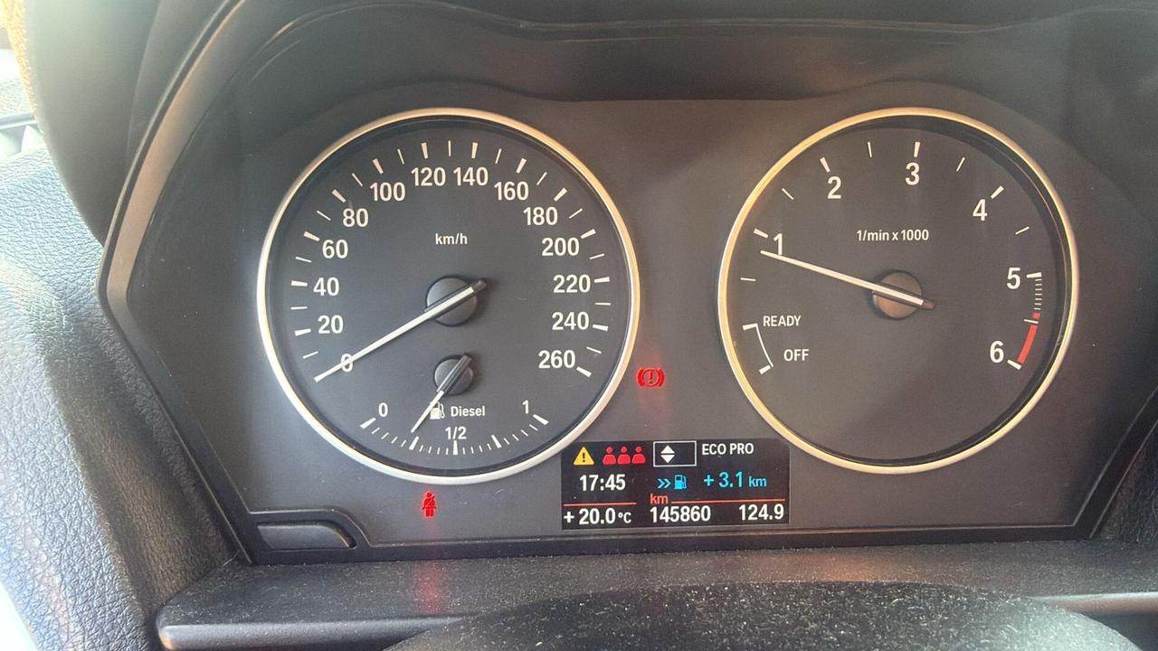 Bmw 116 116d 5p. UrbanBmw