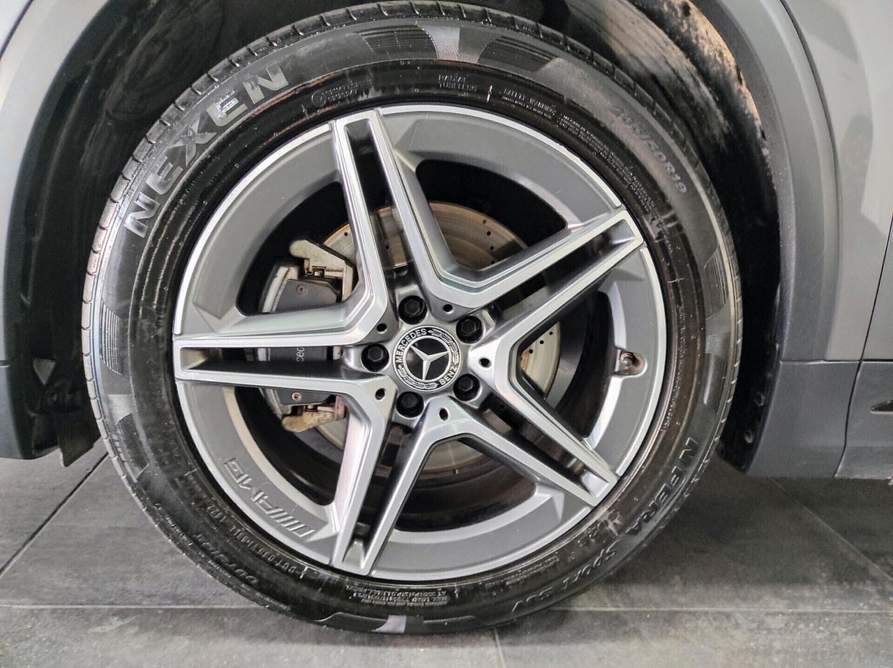 Mercedes-benz GLA 200 d Automatic Premium Amg Led