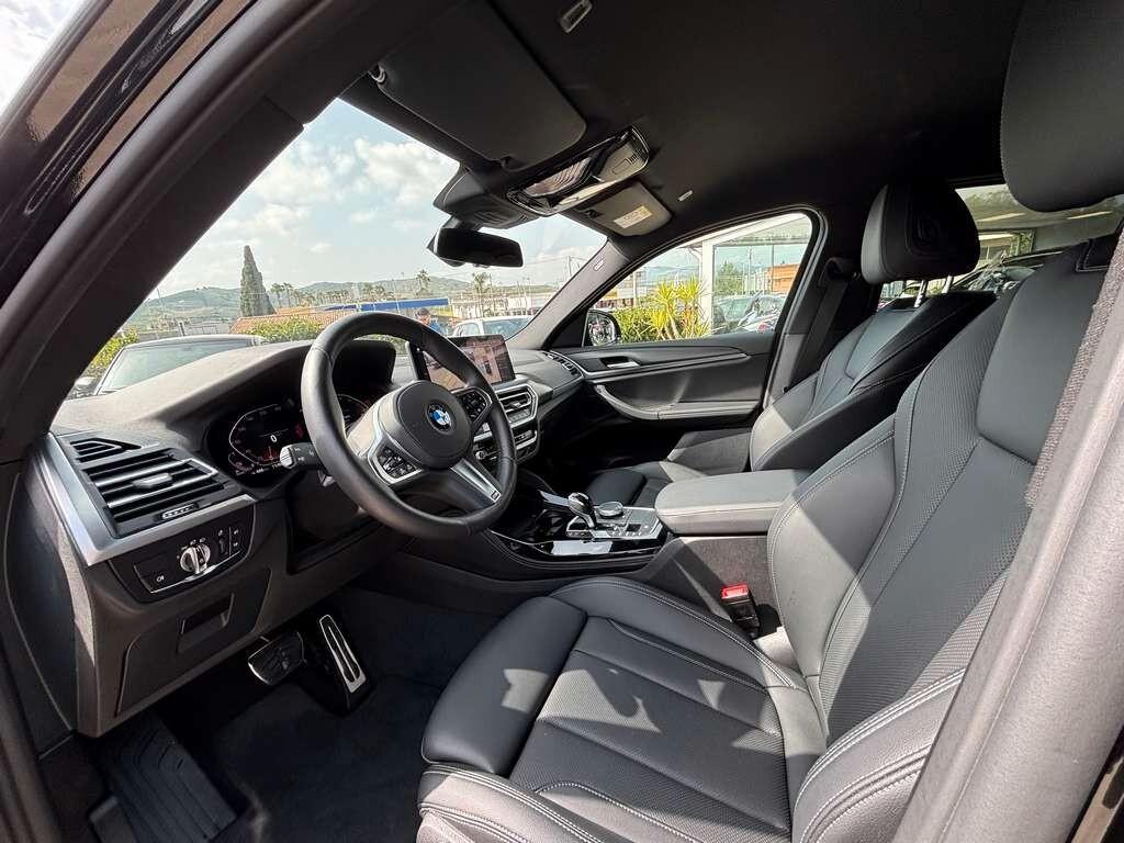 Bmw X4 xDrive20d 48V Msport 2025 / KM 29.000 IVA ESPOSTA Tua a solo 569 Euro al mese