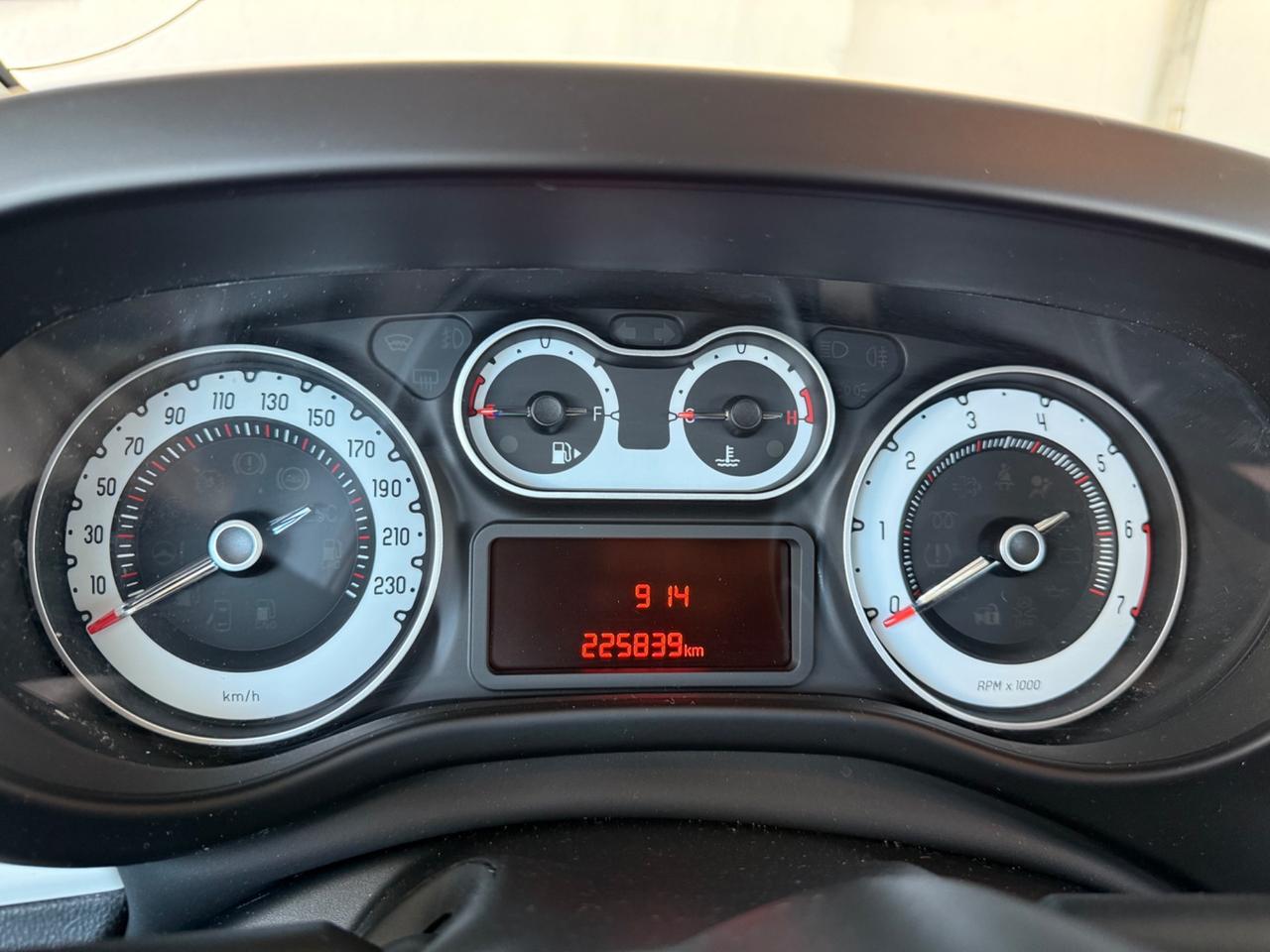 Fiat 500L 0.9 TwinAir Turbo Natural Power Lounge