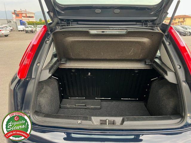 FIAT Punto 1.2 8V 5 porte Young - PER NEOPATENTATO -