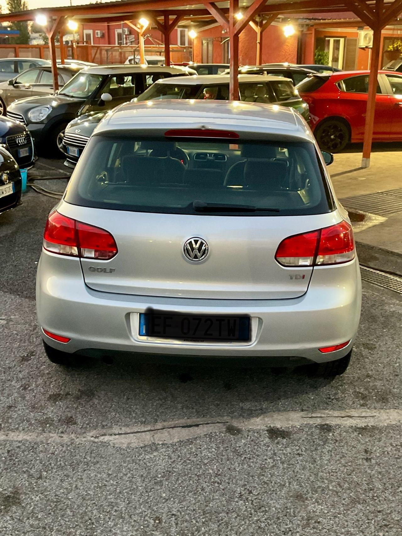 Volkswagen Golf 1.6 TDI DPF 5p. Highline