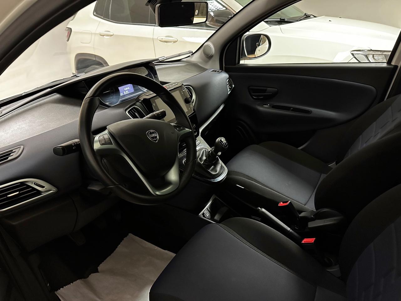 Lancia Ypsilon Hybrid Platino PREZZO REALE