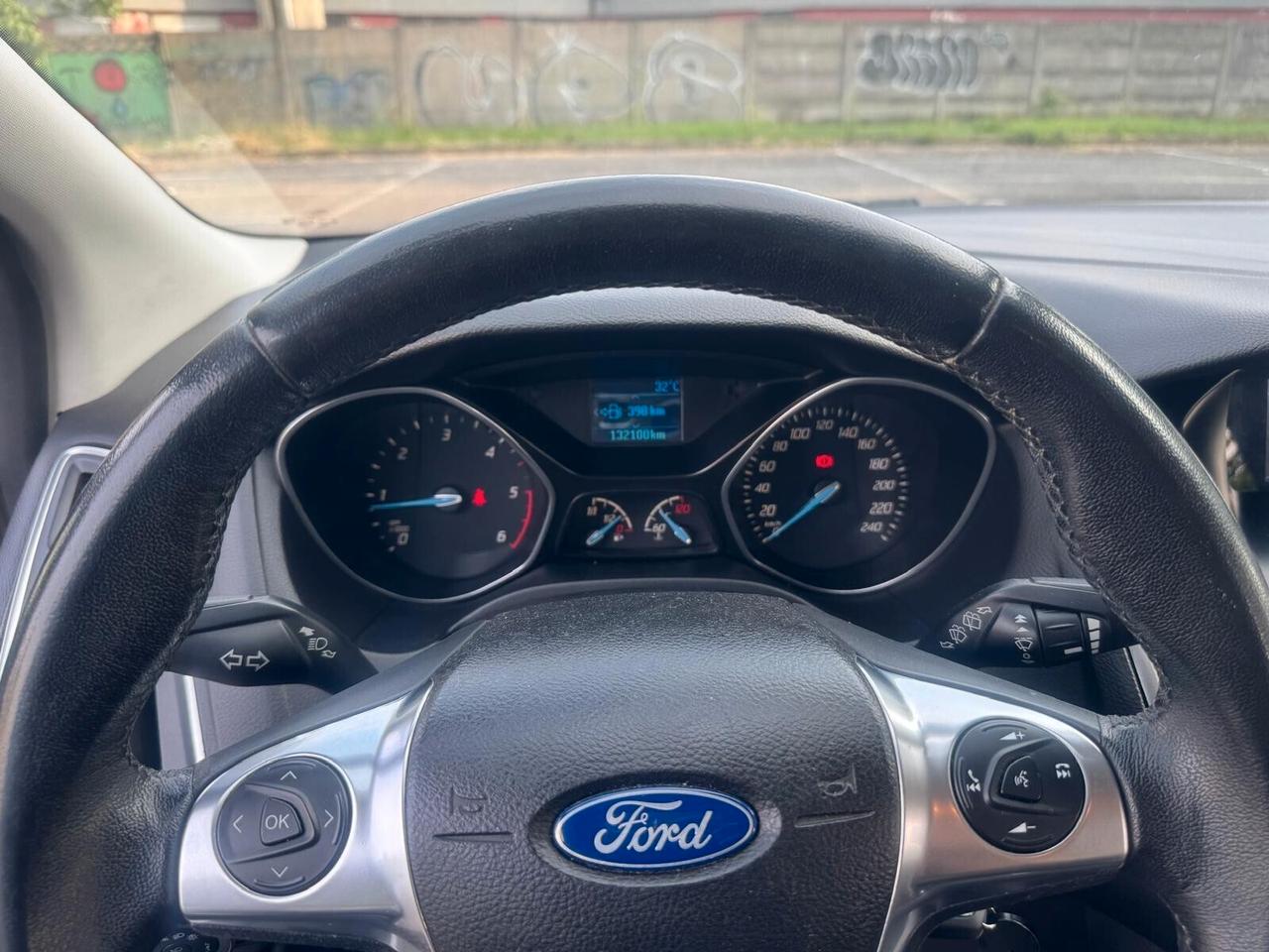 Ford Focus 1.6 TDCi 115cv INDIVIDUAL