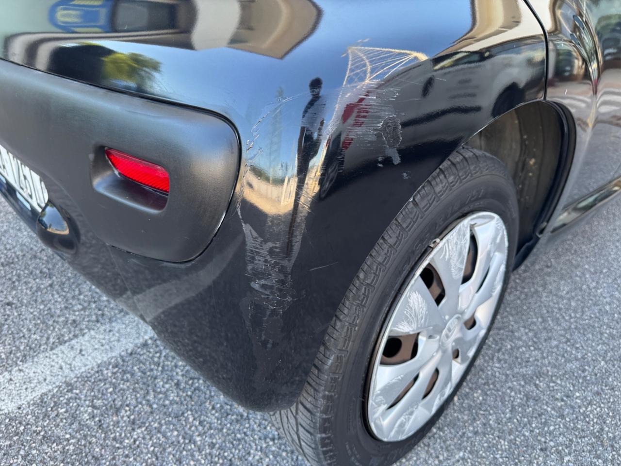 Citroen C1 1.0 5 porte 2010 neopatentati