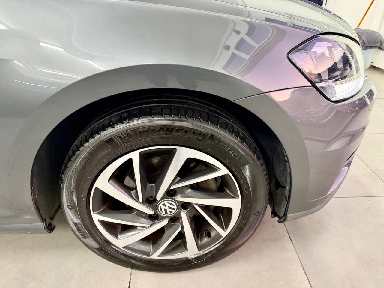 Volkswagen GOLF 7.5 1.6 TDI 5p. FINANZIABILE