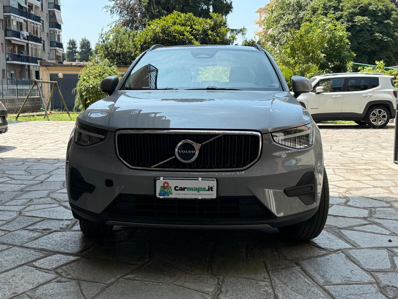 Volvo XC40 B3 automatico Plus Dark