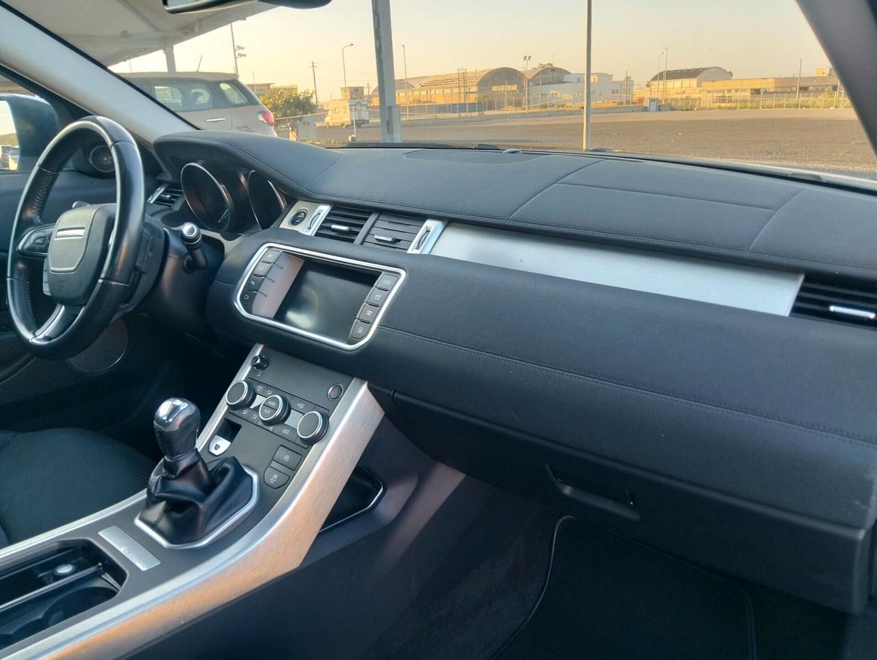 Land Rover Range Evoque 2.0 eD4 5P SE Dynamic