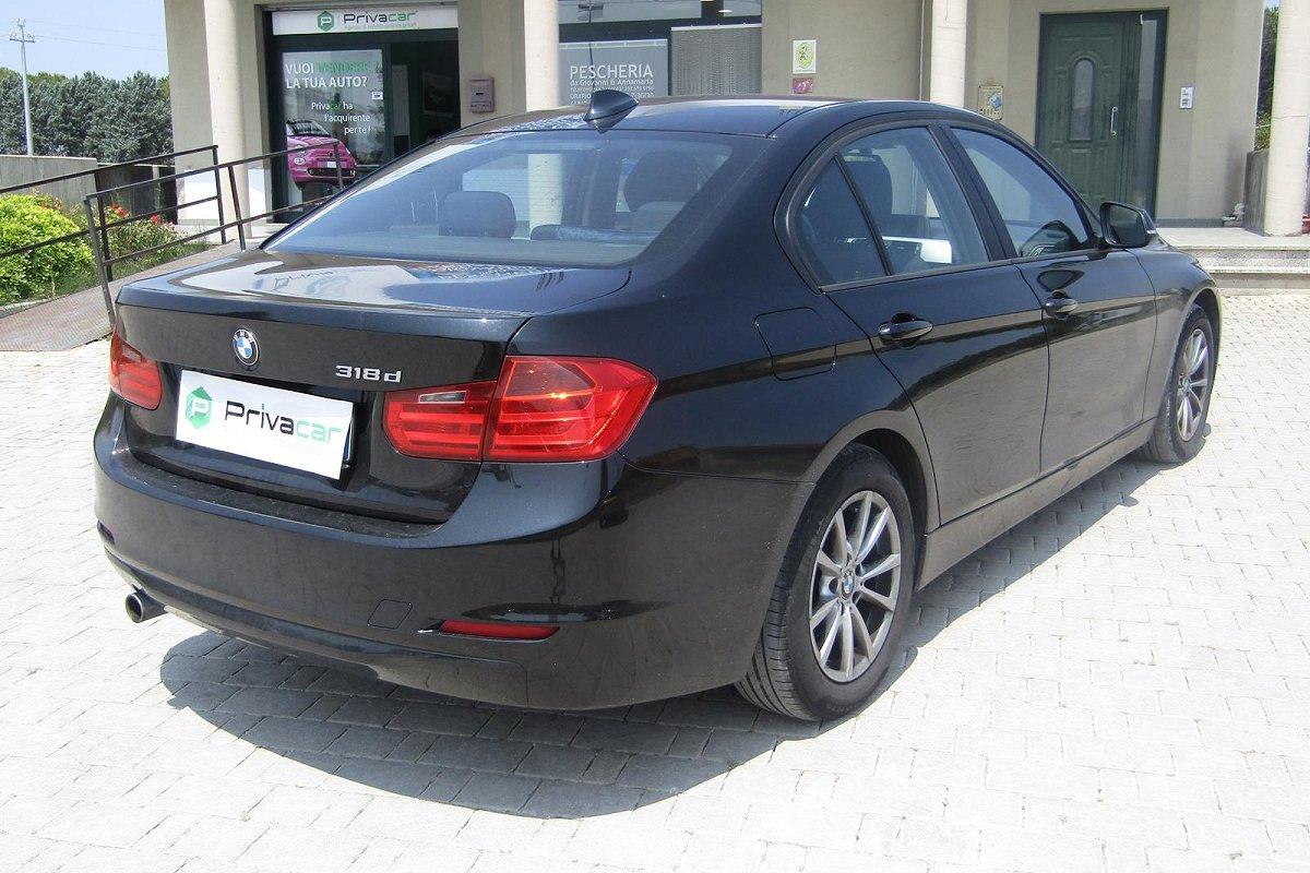 BMW 318d Business aut.
