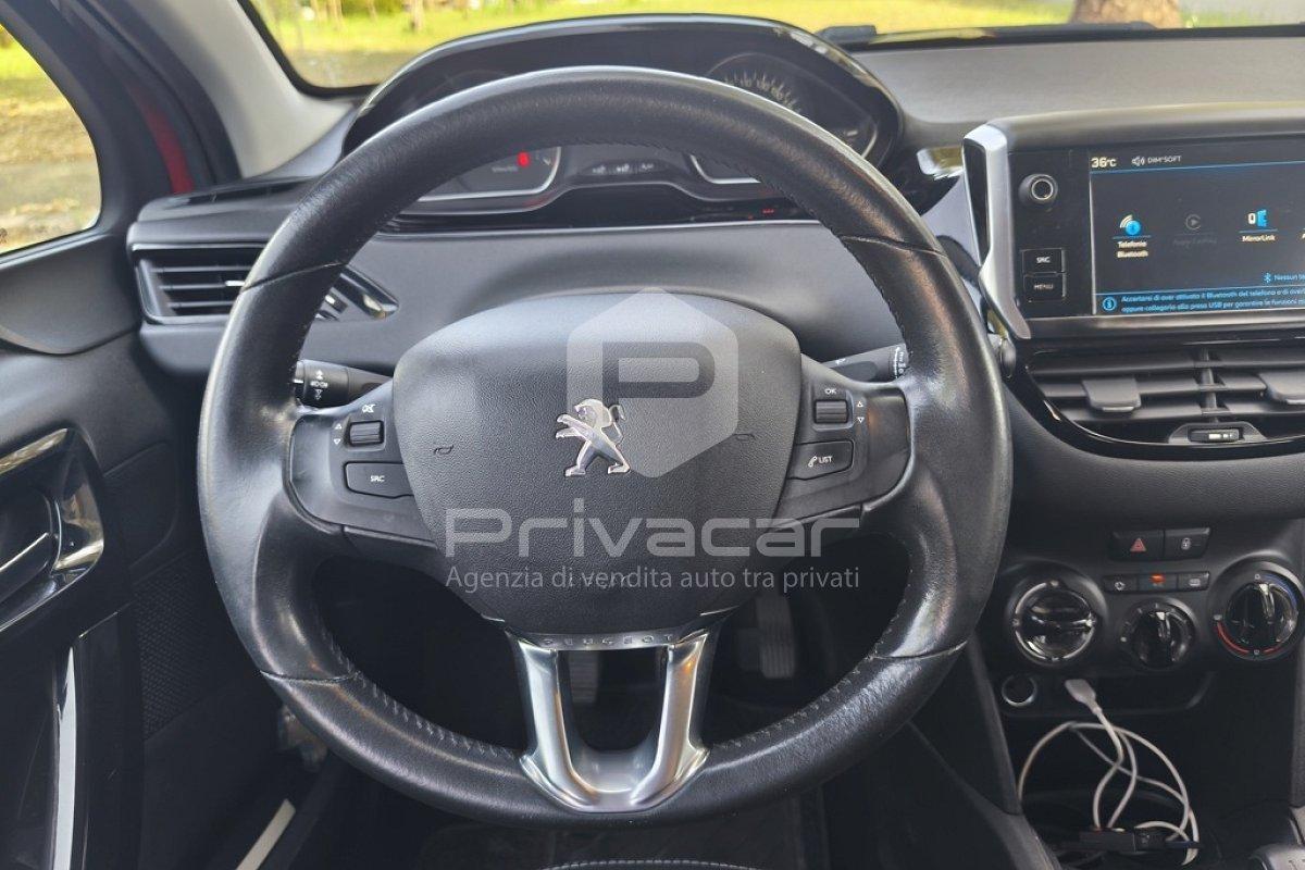 PEUGEOT 208 1° serie PureTech 82 5 porte Black Line 2