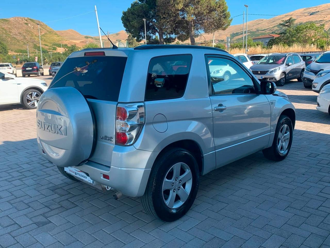 Suzuki Grand Vitara 1.9 DDiS 3 porte 2009