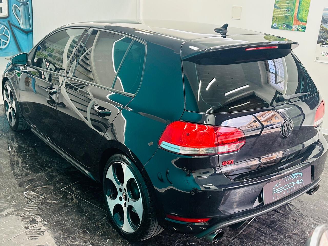 GOLF 6 GTI 2.0 TSI AUTOMATICA DSG 211CV PELLE NERA/SCARICO