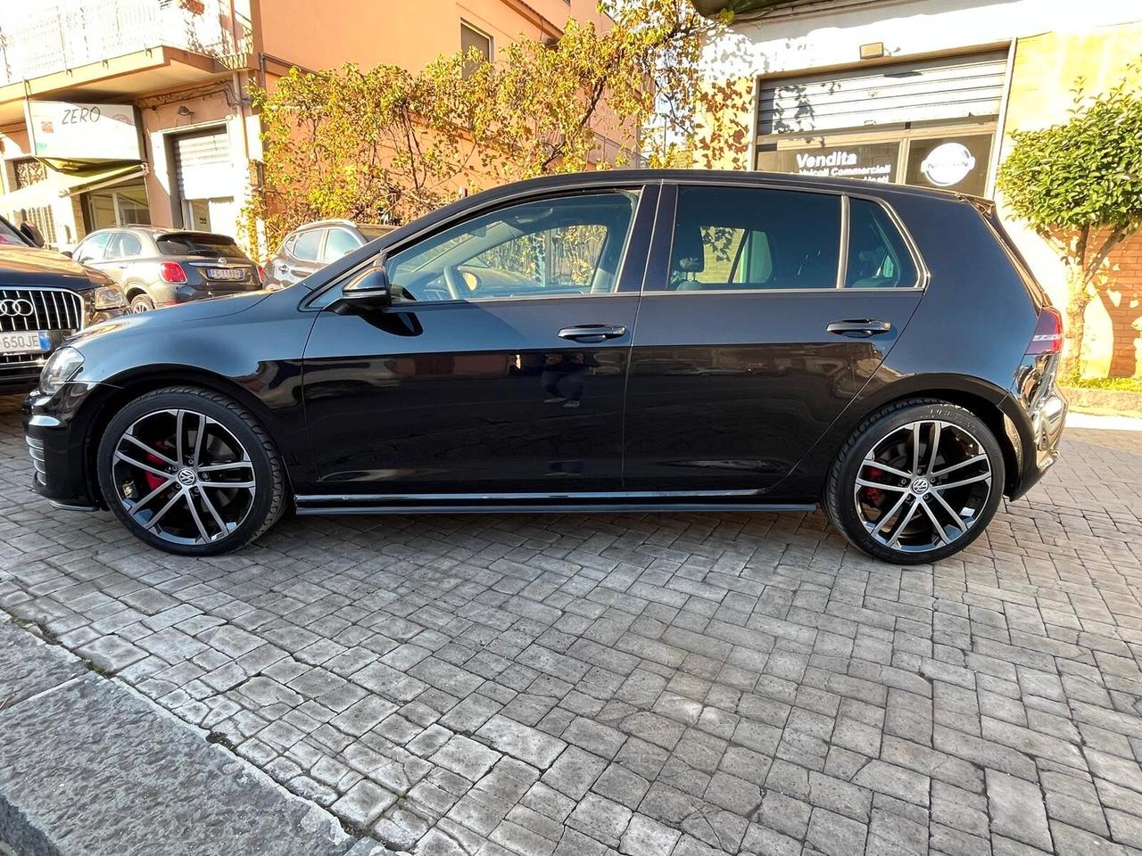 Volkswagen Golf GTD 2.0 TDI 5P. 184CV BlueMotion Technology