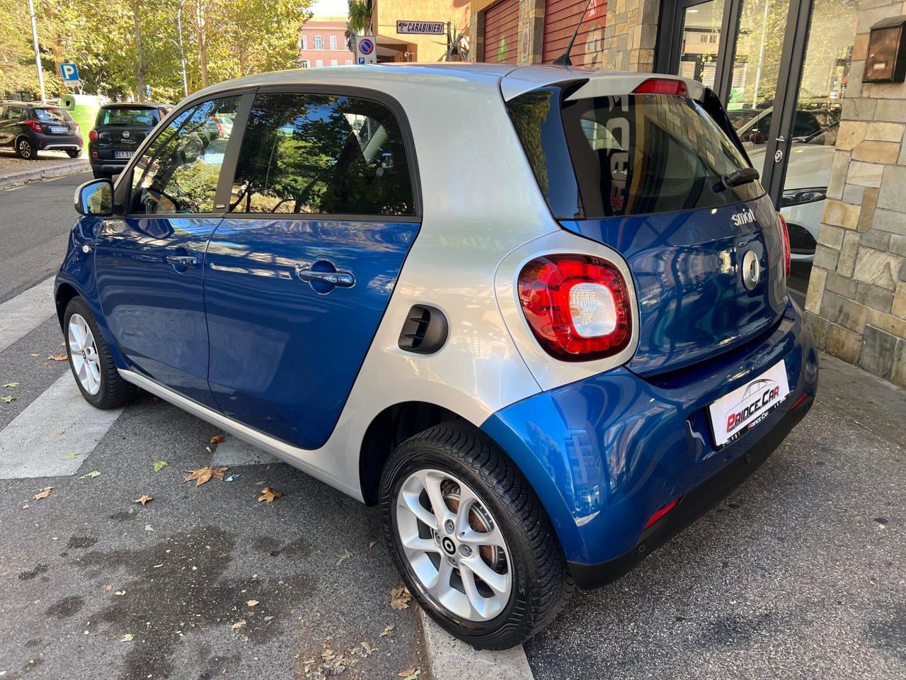 Smart ForFour 70 1.0 Passion 36000 km NEOPATENTATI