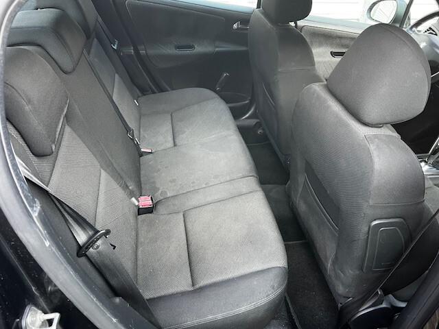 Peugeot 207 1.4 XS 88CV **CAMBIO AUTOMATICO**