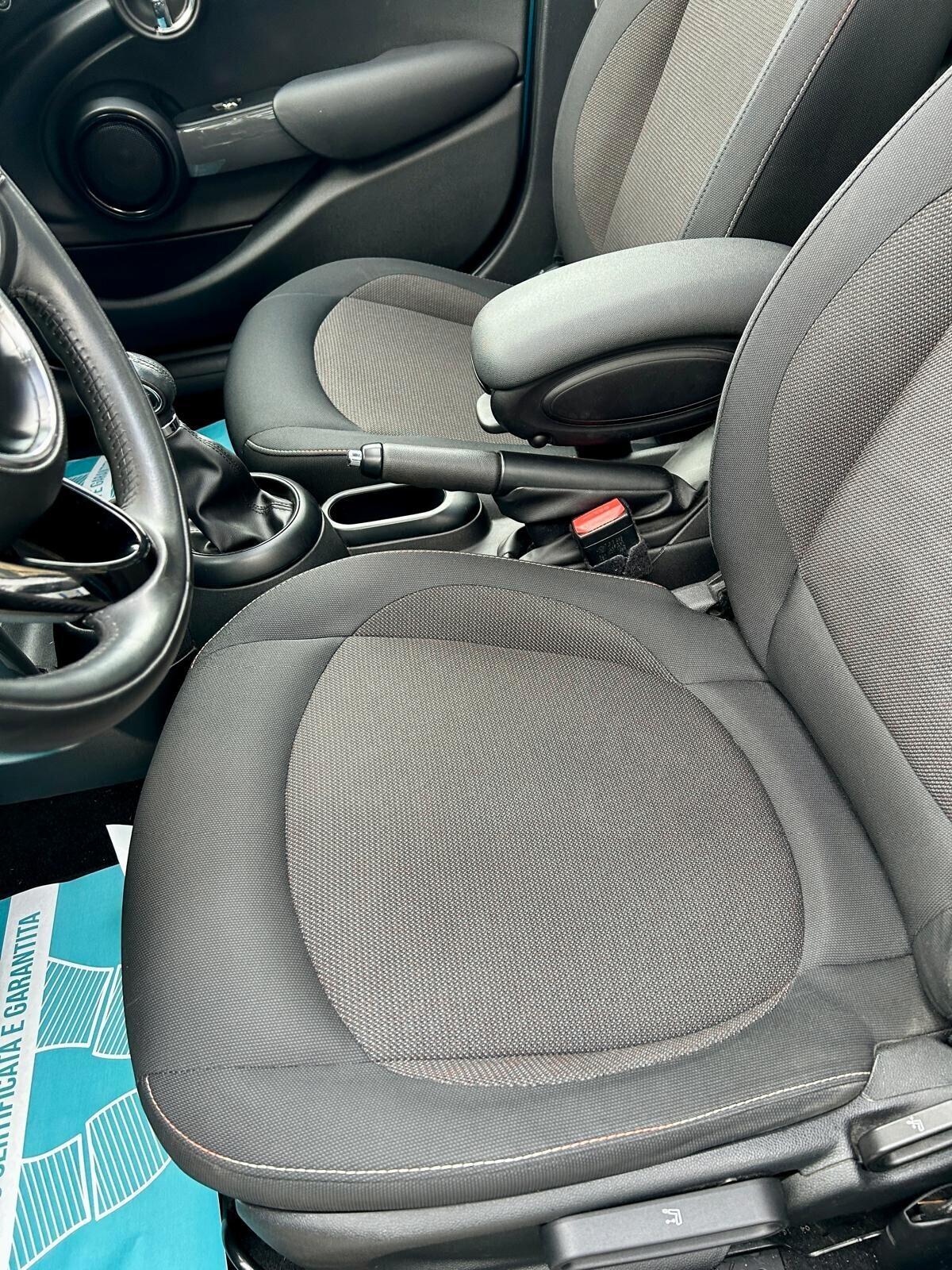 Mini Cooper D Hype 5P - ok neopatentato