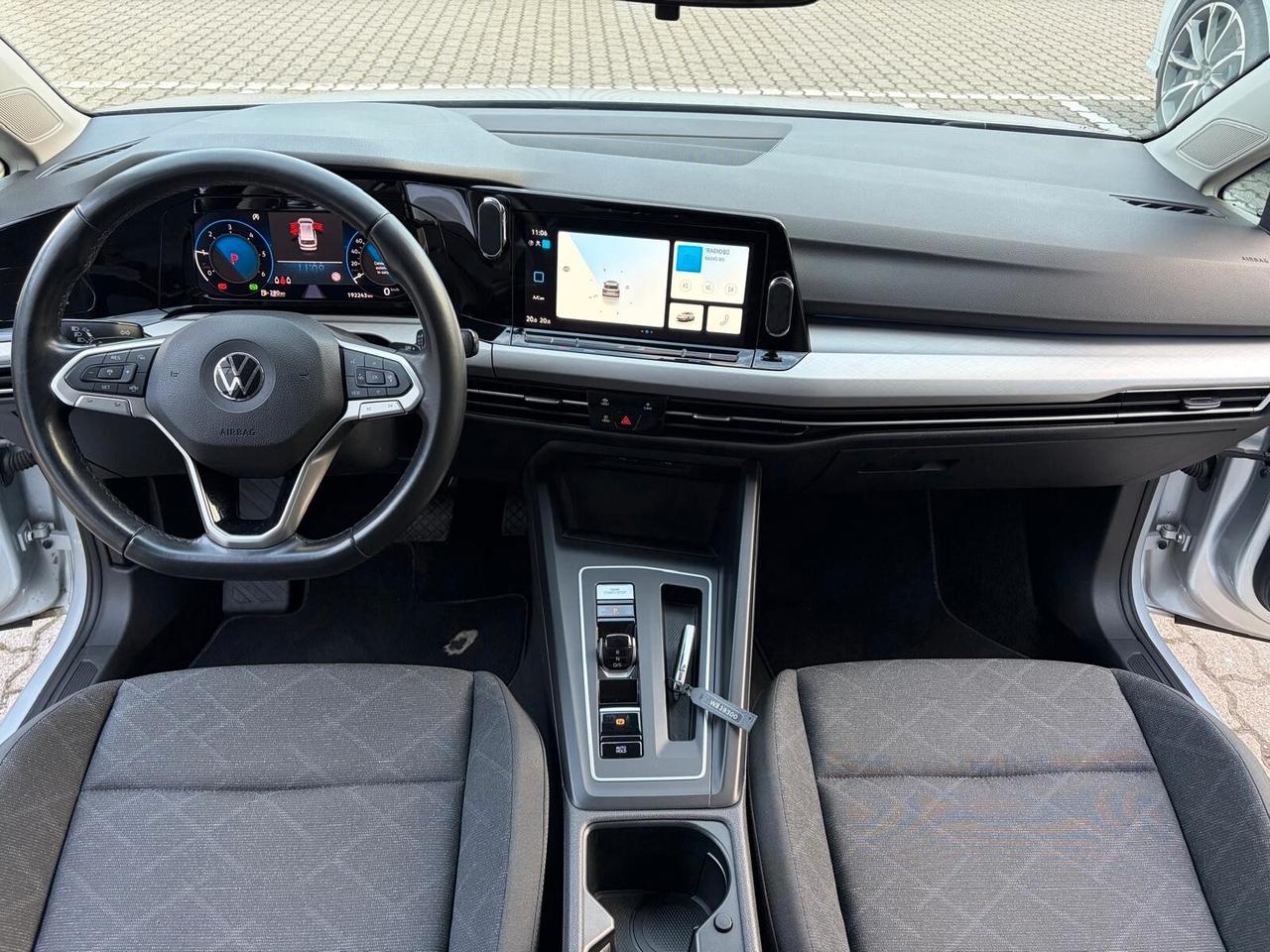 Volkswagen Golf Variant 2.0 tdi 115cv dsg PER NEOPATENTATI