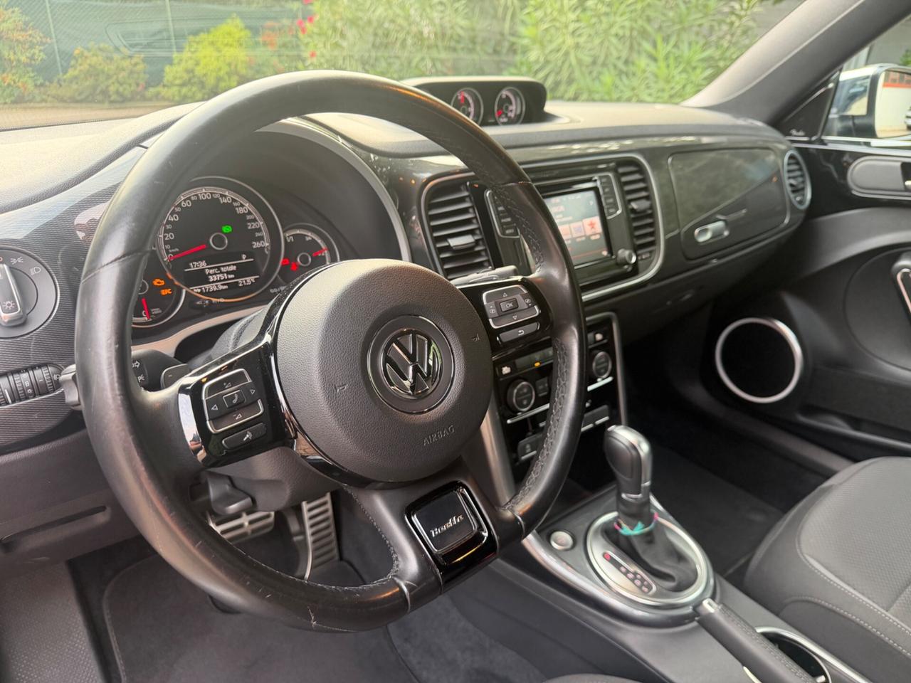 Volkswagen Maggiolino Cabrio 2.0 TSI DSG Sport Rline