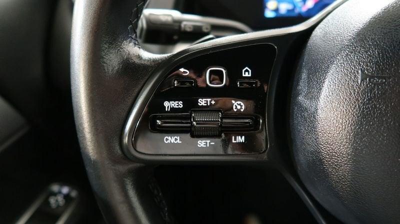 Mercedes-Benz GLB GLB 180 d Business auto # FINITURE INTERNE PELLE #