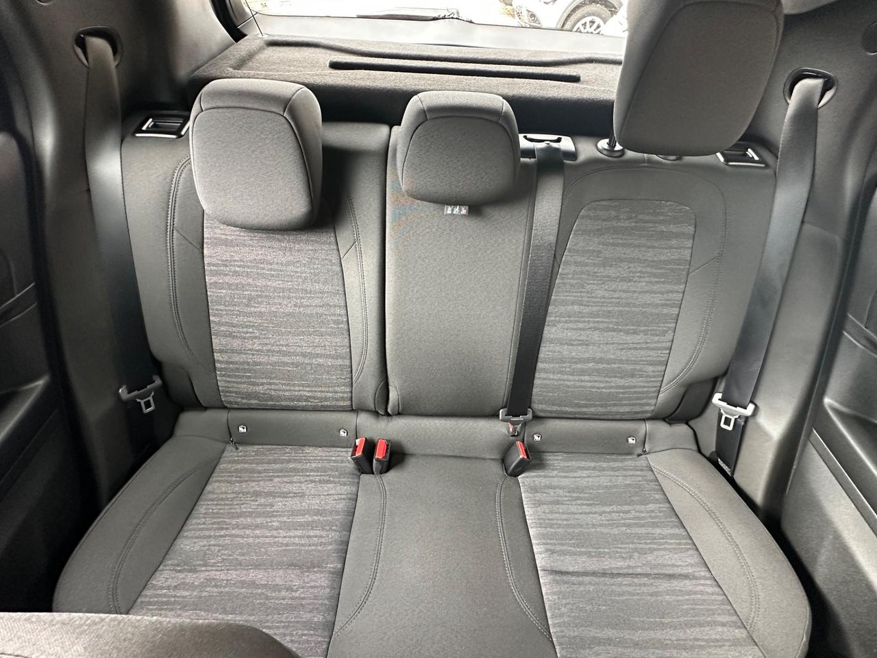 Jeep Avenger 1.2 Turbo 100 CV MHEV Altitude