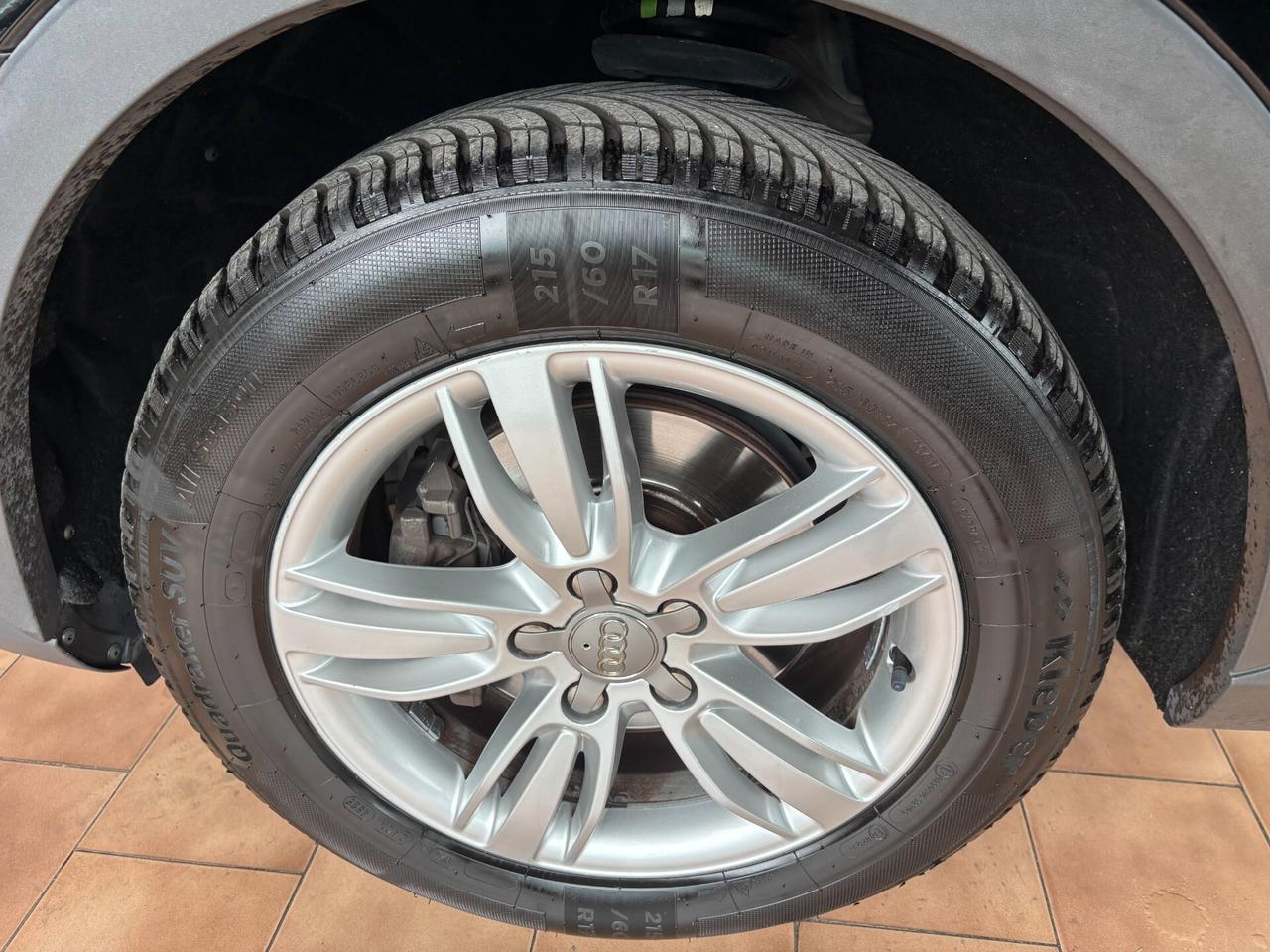 Audi Q3 2.0 tdi Business quattro 177cv s-tronic