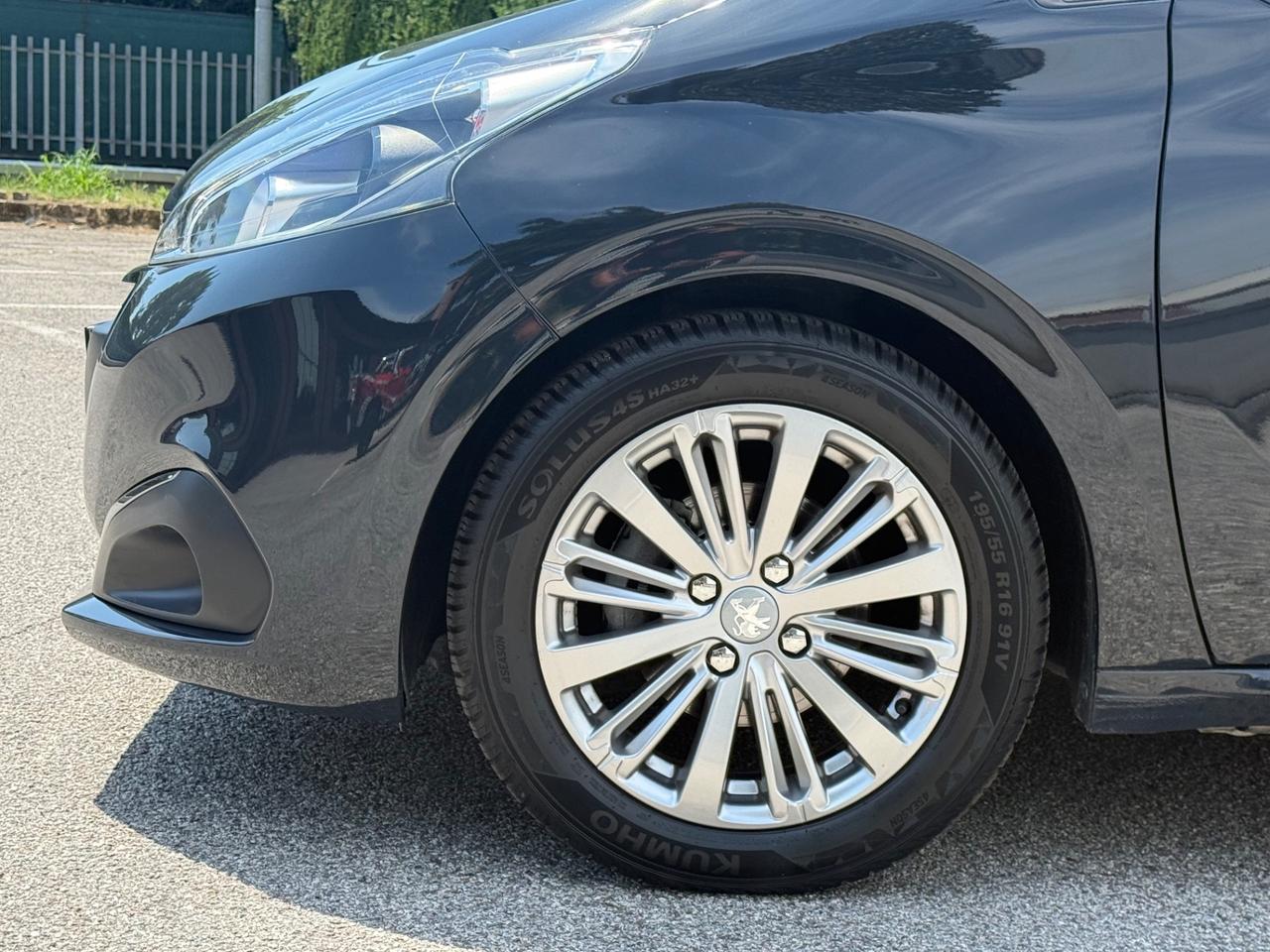 Peugeot 208 BlueHDi 1.4 100 S&S 5p.Active 67.000KM