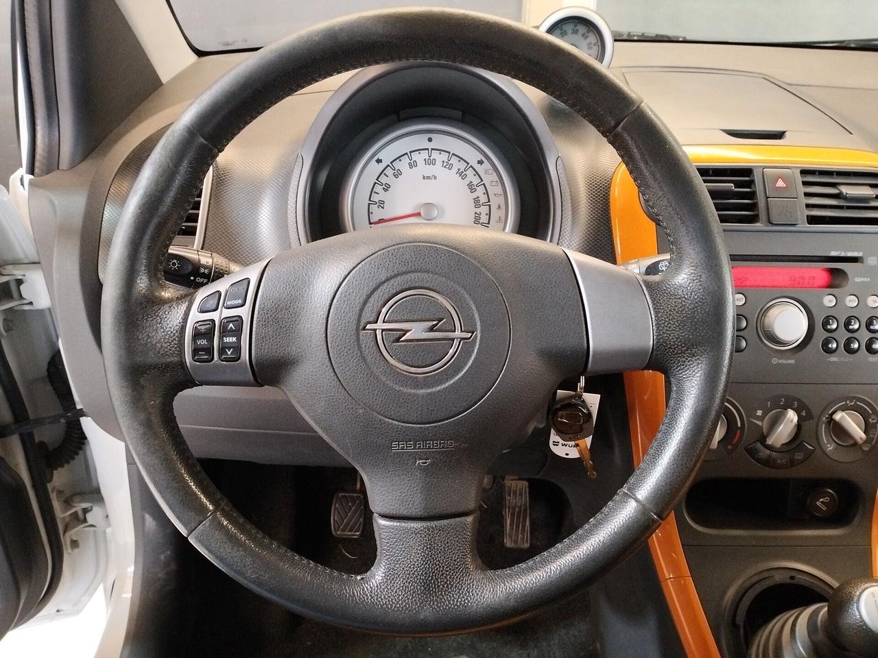 Opel Agila 1.2 16v Enjoy 86cv - NEOPATENTATI