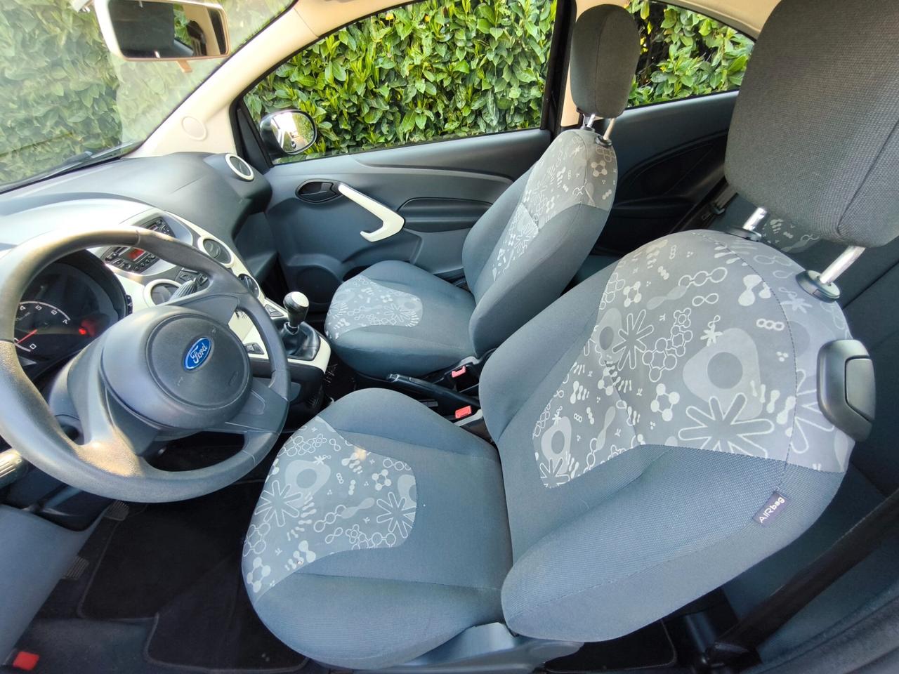 FORD KA 1,2 BENZ- KM 98000 -OK NEOPATENTATI