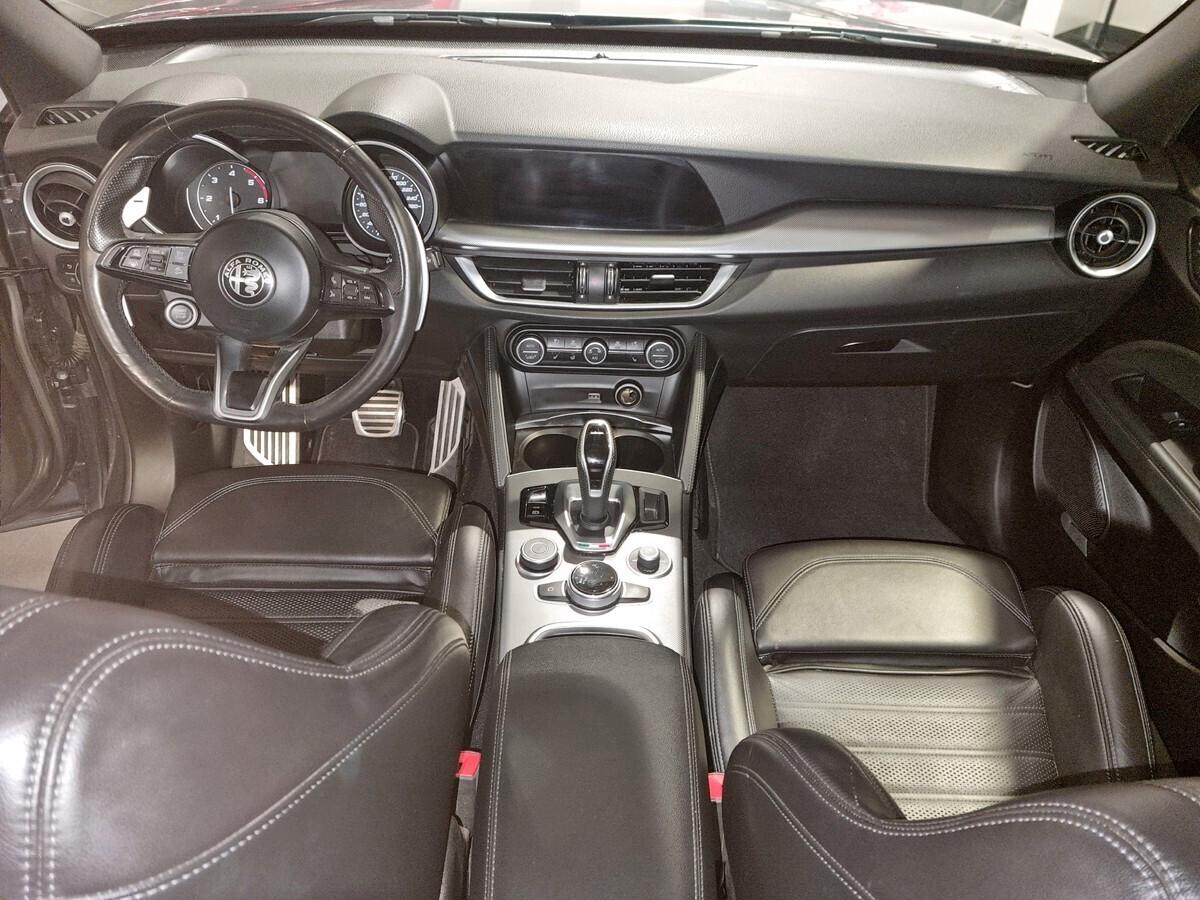 Alfa Romeo Stelvio GARANZIA 5 ANNI TASSO 0