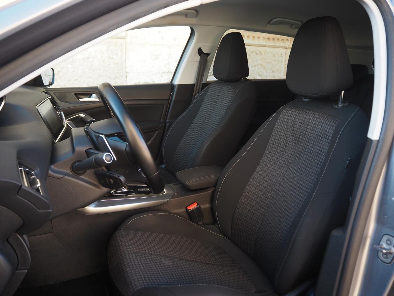 Peugeot 308 BlueHDi 130 S&S EAT8 Business