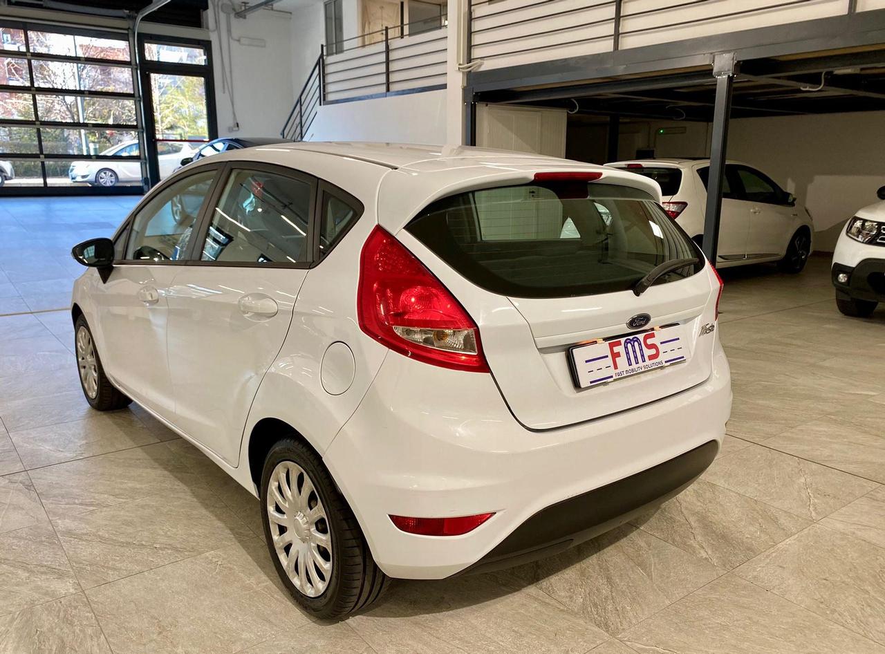 Ford Fiesta 5p 1.4 16v + Gpl