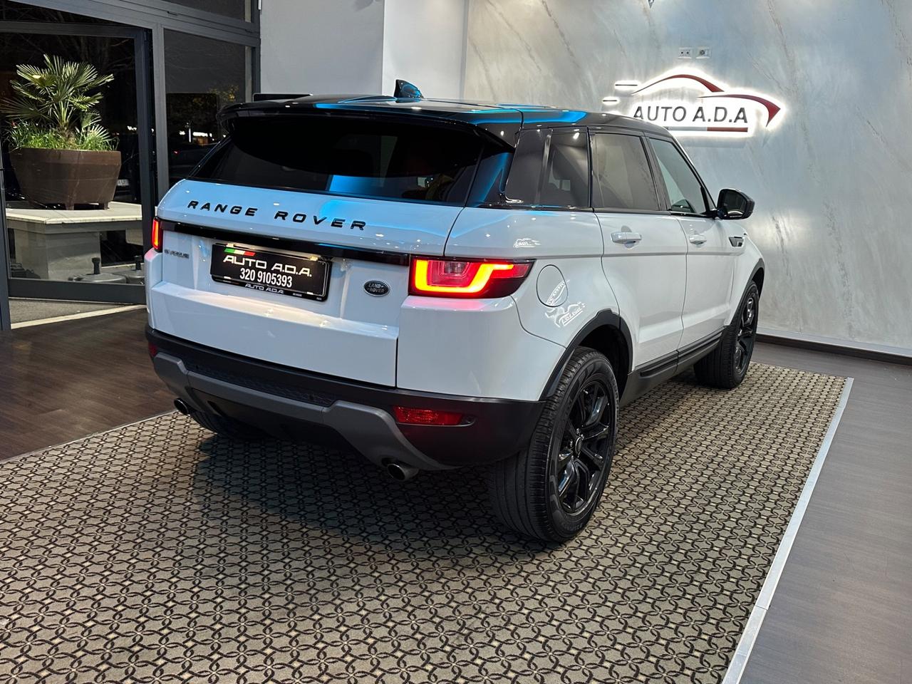 Land Rover Range Evoque 2.0 eD4 5p. Pure