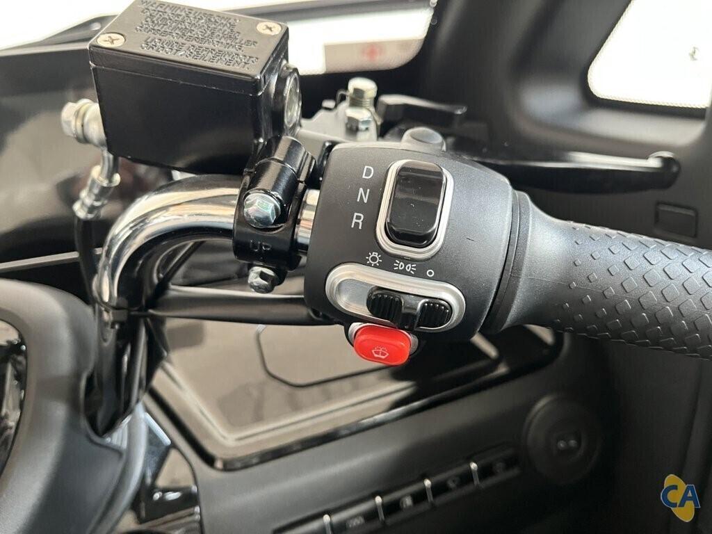 FREEDOM EVO - Macchina Senza Patente- Manubrio