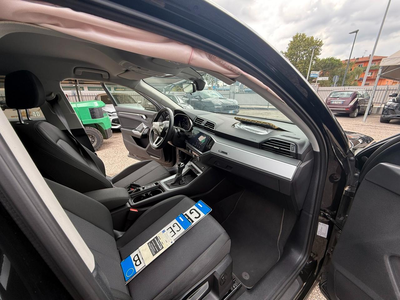 Audi Q3 35 TFSI S tronic line edition PLUG IN ! INCIDENTATA