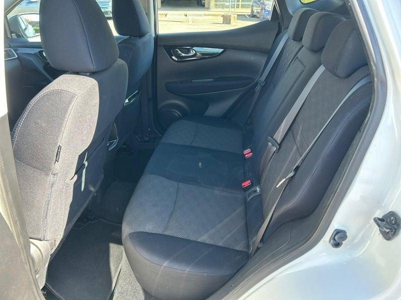 Nissan Qashqai dCi 130 4WD Visia