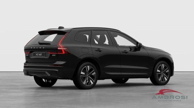 VOLVO XC60 B5 AWD Mild hybrid Benzina Plus Dark