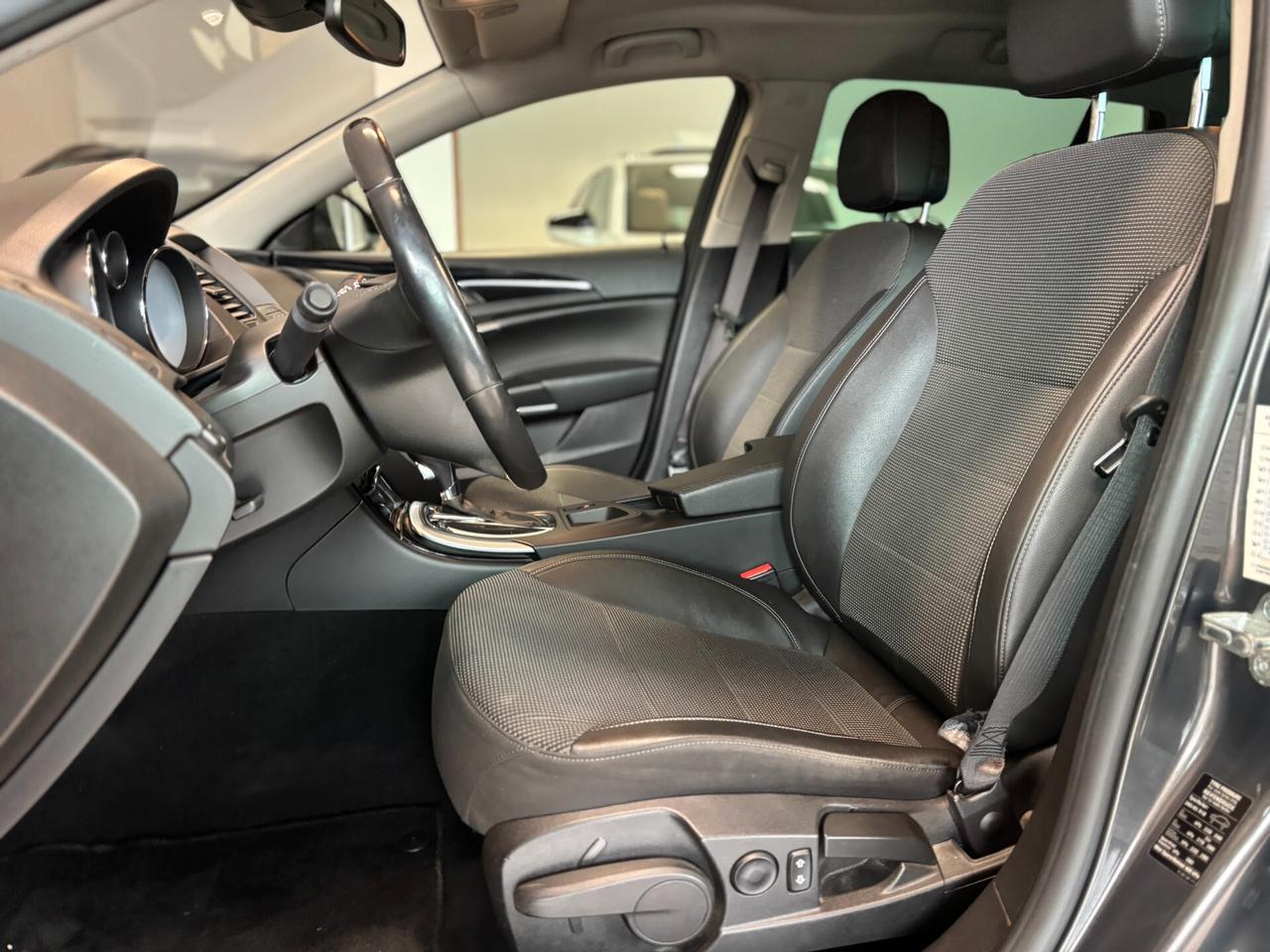 Opel Insignia Sports Tourer 2.0 cdti Cosmo 160cv auto