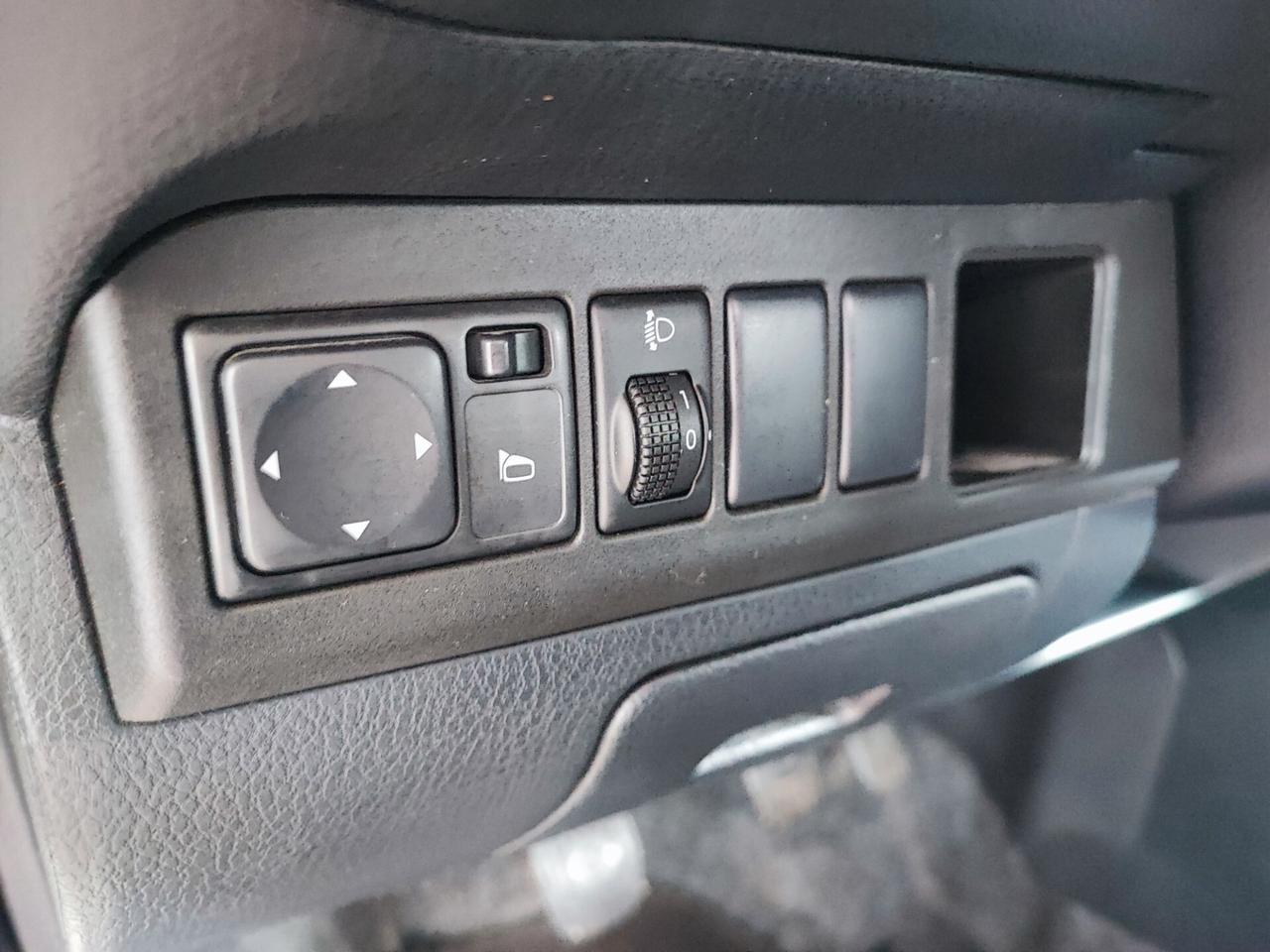 Nissan Note 1.5 dCi 90CV Tekna