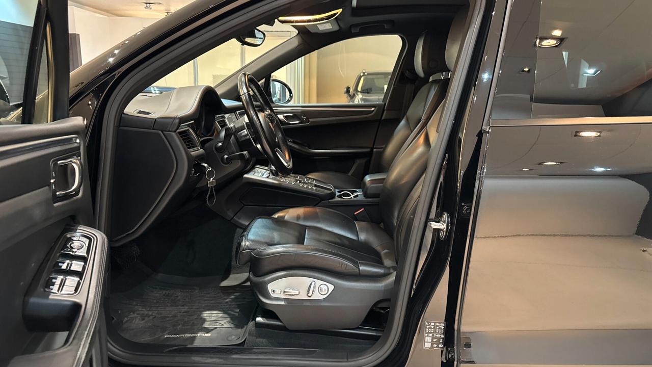 Porsche Macan 2.0 252CV - 2018