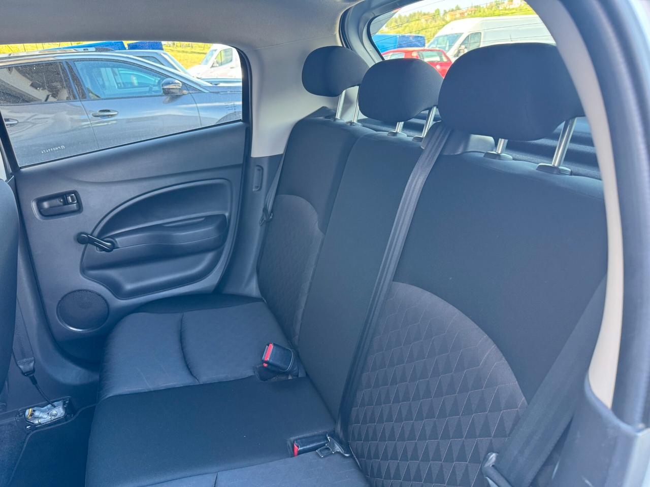 Mitsubishi Space Star 1.2 Intense 5p