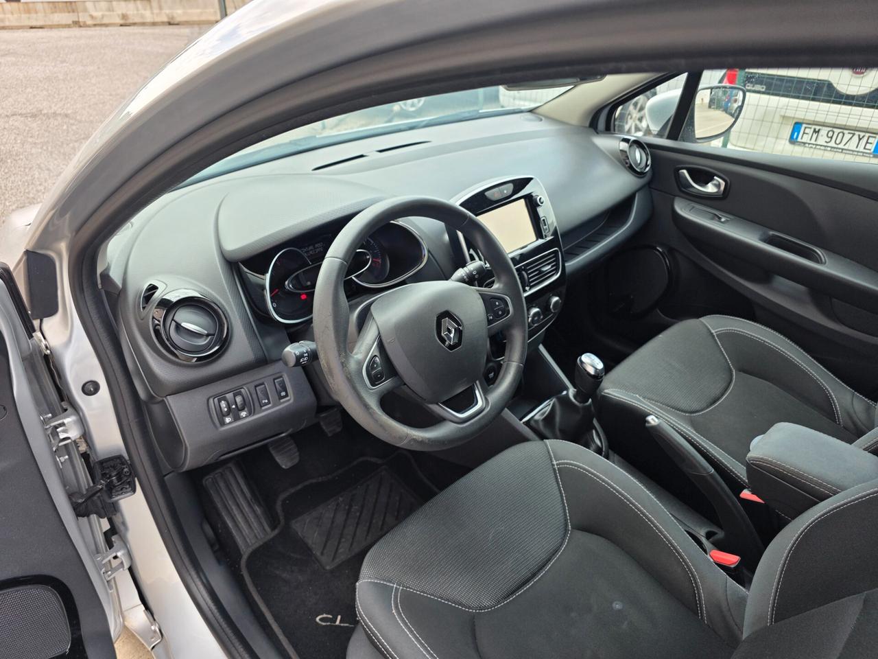CLIO SPORTER 0.9 TCE ENERGY DUEL 90 CV