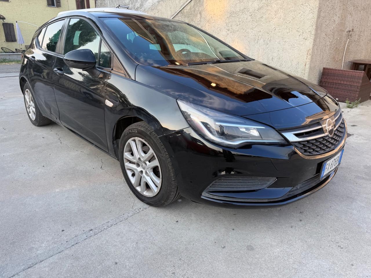 Opel Astra 1.4 Turbo 150CV Start&Stop aut. 5 porte Innovation