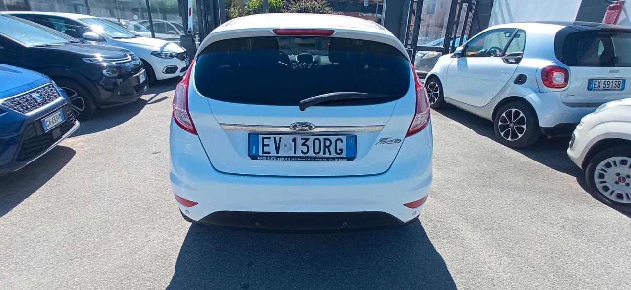 Ford Fiesta 1.4 GPL Titanium