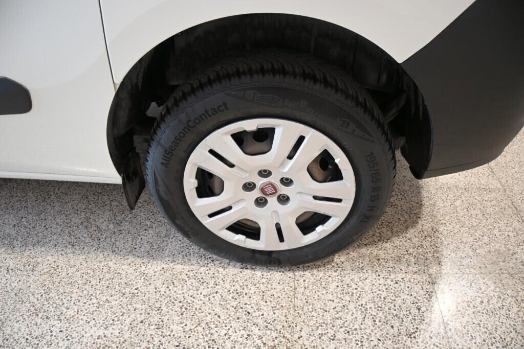 FIAT Doblò Combi 1.3 MultiJet - Autocarro N 1 - 5 POSTI