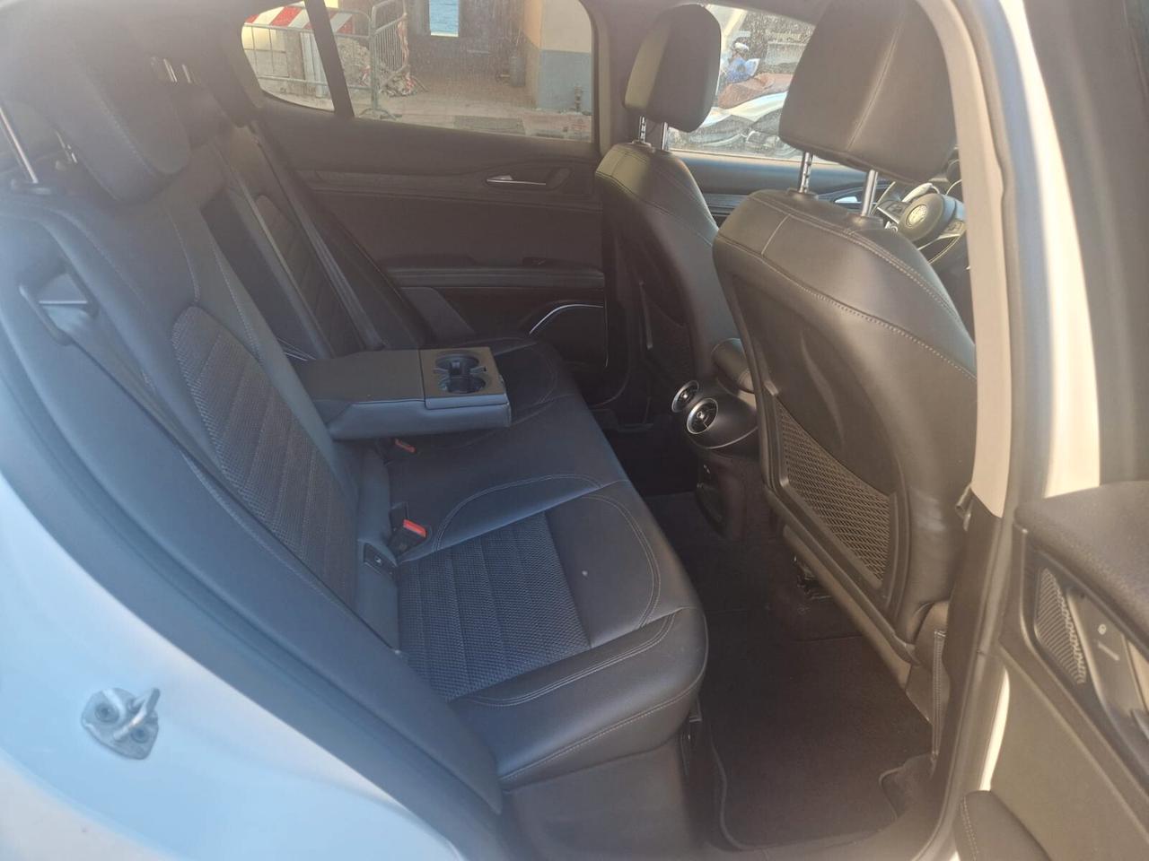 Alfa Romeo Stelvio 2.2 Turbodiesel 190 CV AT8 Q4 Executive