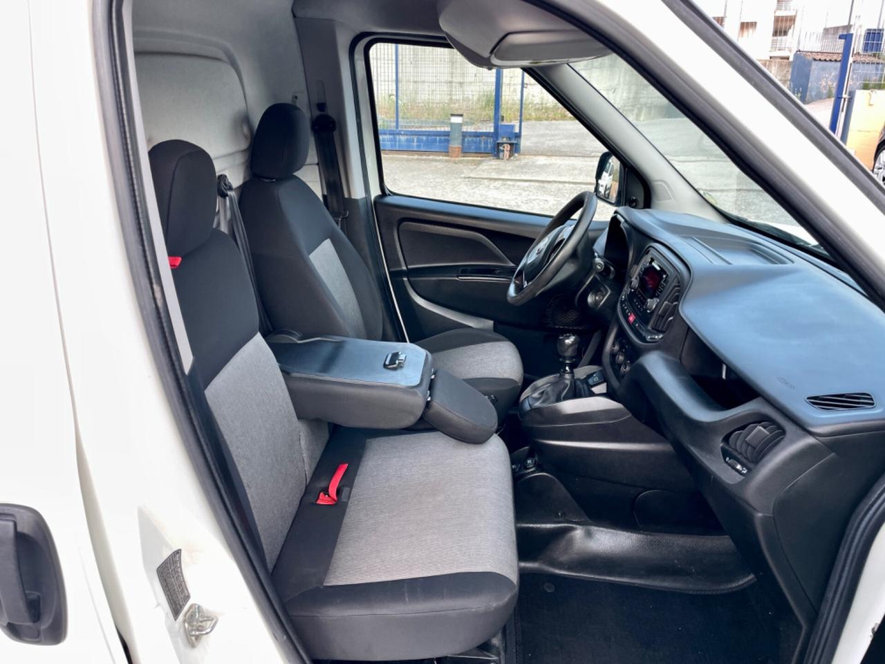 Fiat Doblo 1.6 MJT 105CV 3 posti