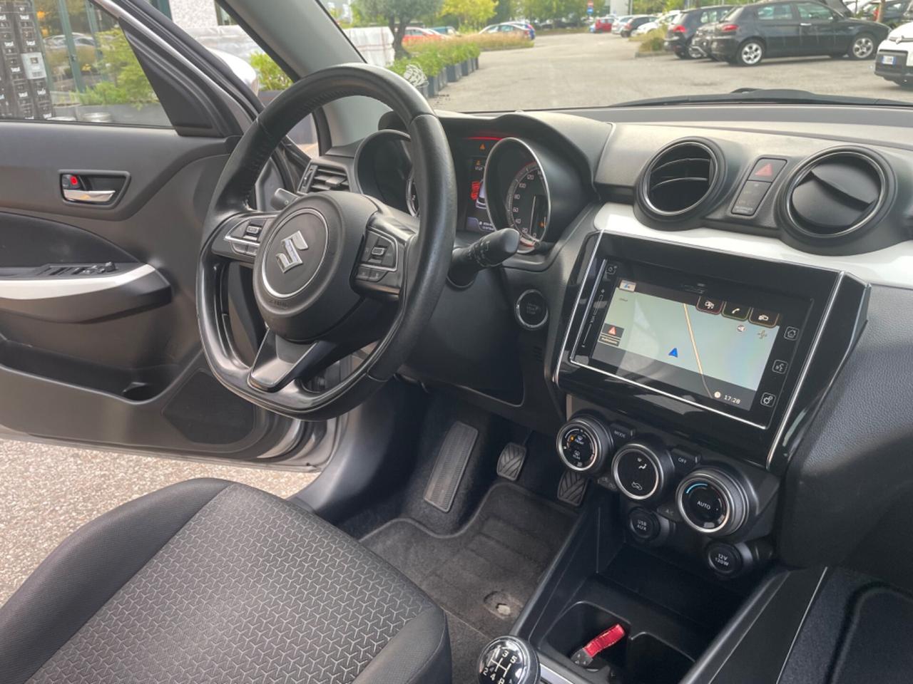 Suzuki Swift 1.2 Hybrid Top*Navi*Cerchi*